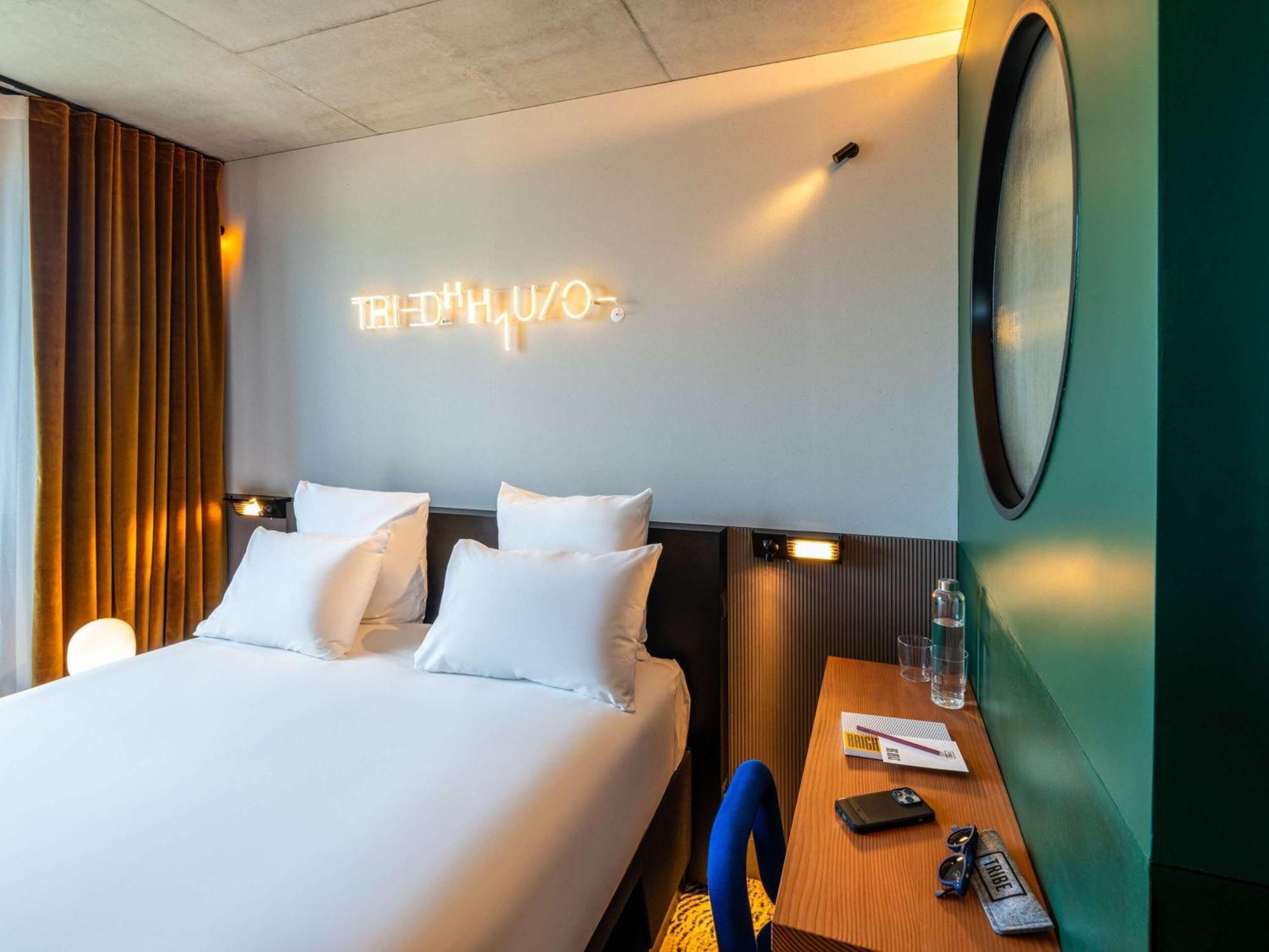 Tribe Paris Clichy 호텔 외부 사진